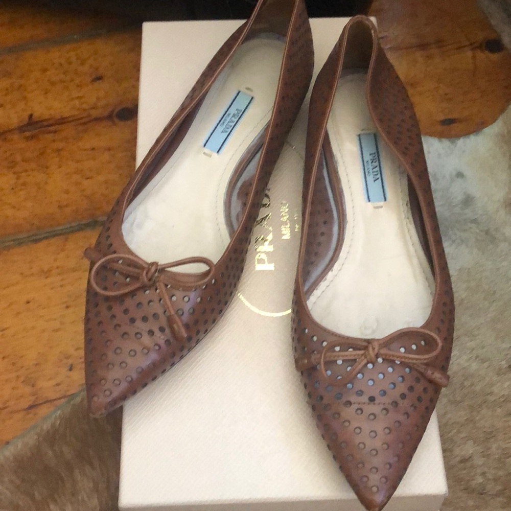 Prada brown perforated leather pointy toe flats